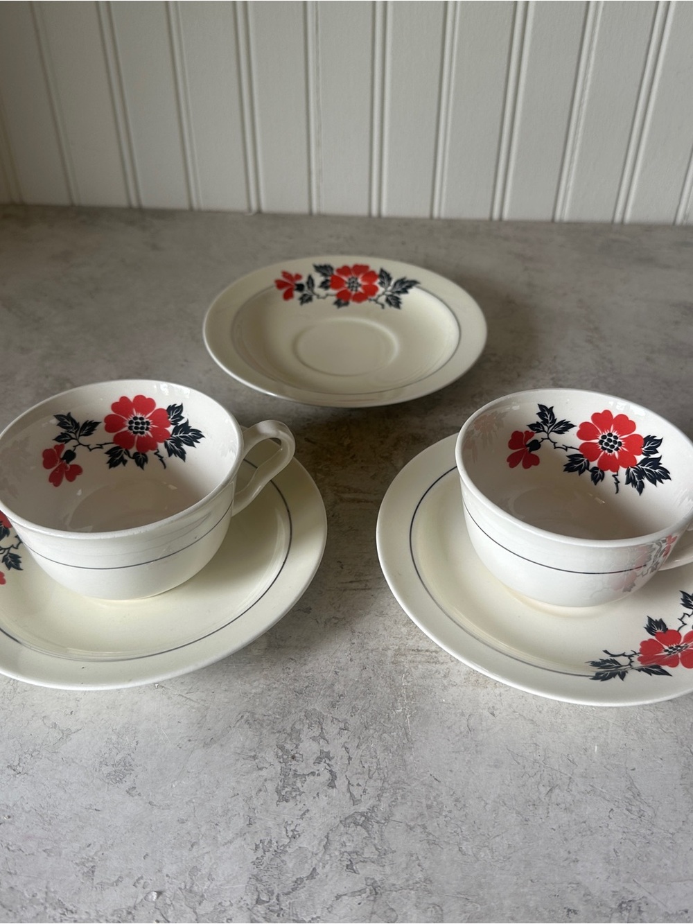 Hall China Red Poppy Coffee Tea Cup Set Of 2 & 6” Saucer Plates Set Of 3 Vintage
